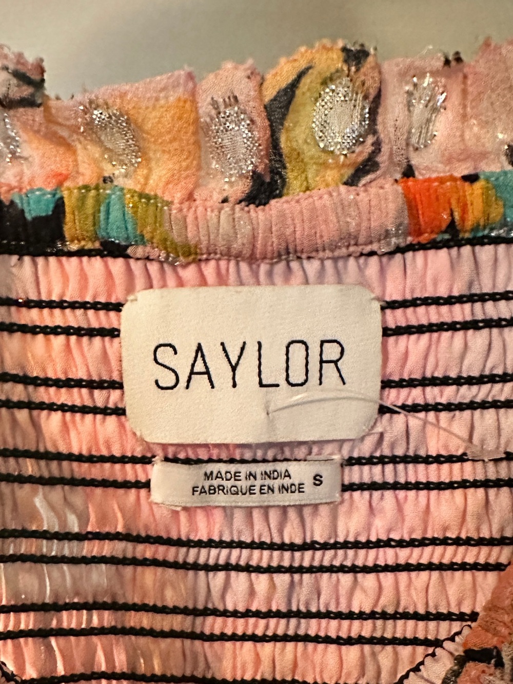 Saylor Floral Smocked Ruffle Sleeve Blouse Small EUC - Picture 3 of 9